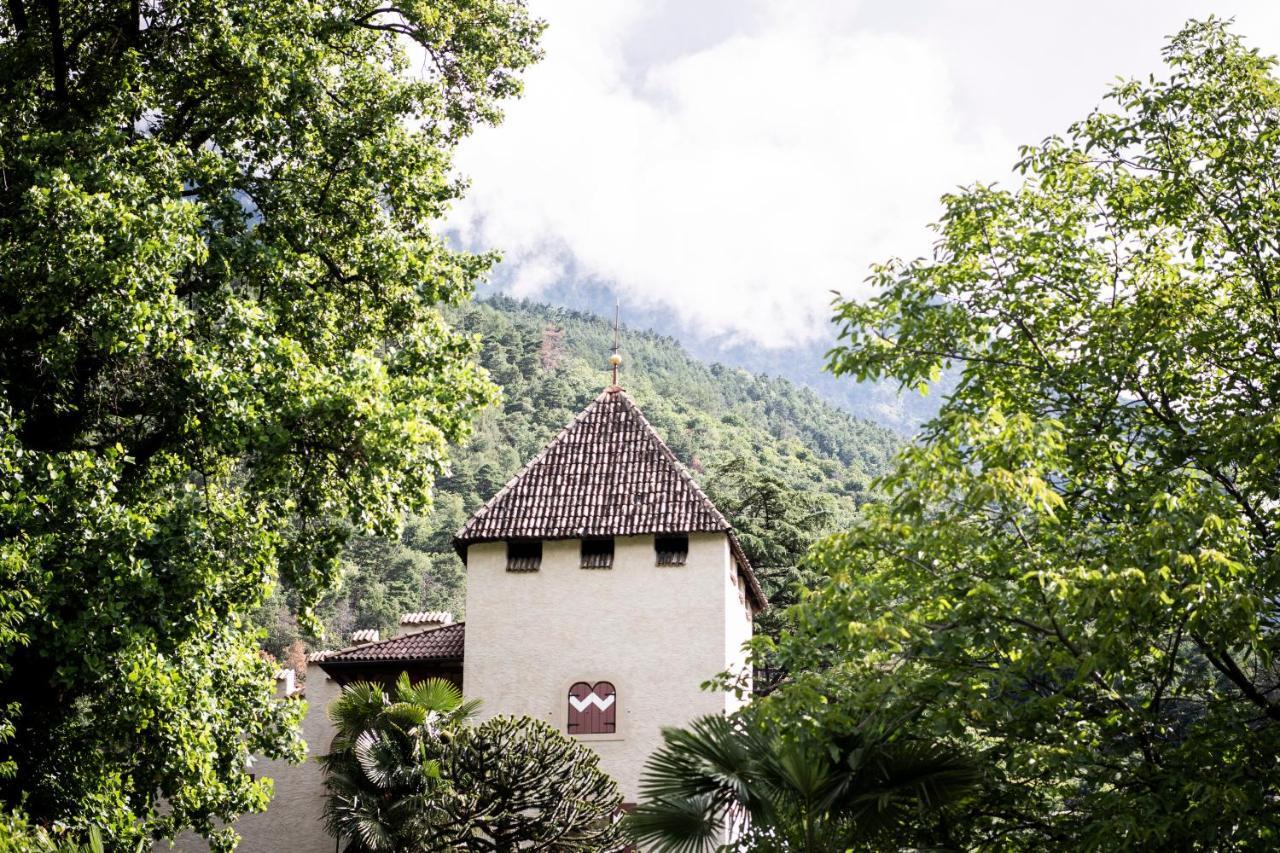Schloss Plars Wine & Suites Lagundo Exteriör bild